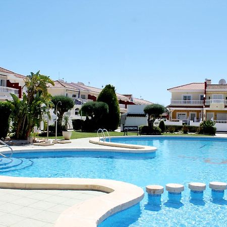 Bungalow In Ciudad Quesada Bagian luar foto